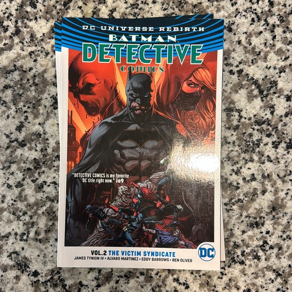 Batman Detective comics TPB Volumes 1-8 - Picture 9 of 10